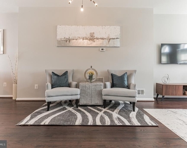 2531 Standifer Place - Photo Thumbnail 13