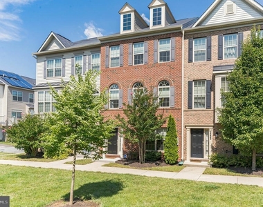 2531 Standifer Place - Photo Thumbnail 2