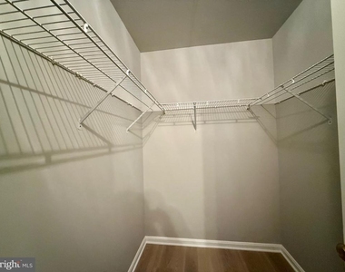 8 Diamond Hill Court - Photo Thumbnail 12