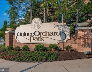 913 Highland Ridge Avenue - Photo Thumbnail 26