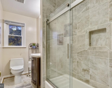 1416 Crestridge Drive - Photo Thumbnail 11