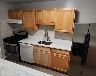 5109 Crossfield Court - Photo Thumbnail 10