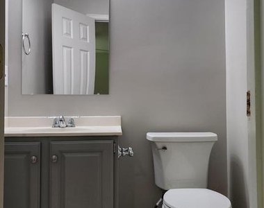 5109 Crossfield Court - Photo Thumbnail 15
