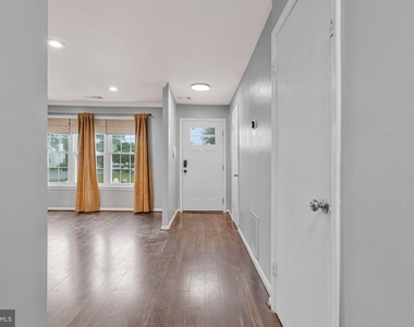 1675 Ridgely Court - Photo Thumbnail 19