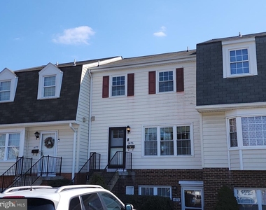 1675 Ridgely Court - Photo Thumbnail 1