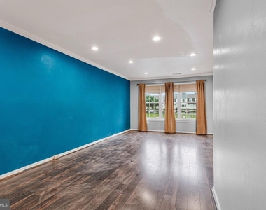 1675 Ridgely Court - Photo Thumbnail 21