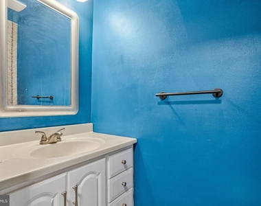 1675 Ridgely Court - Photo Thumbnail 16