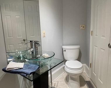 449 New Jersey Avenue Se - Photo Thumbnail 21