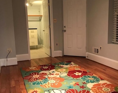 449 New Jersey Avenue Se - Photo Thumbnail 13