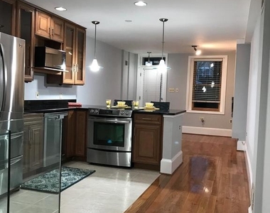 449 New Jersey Avenue Se - Photo Thumbnail 11