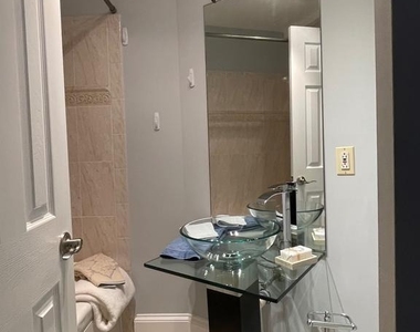 449 New Jersey Avenue Se - Photo Thumbnail 20