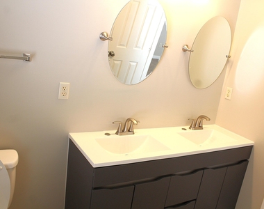 4305 Standing Rock Way - Photo Thumbnail 7