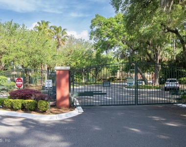 160 Veracruz Drive - Photo Thumbnail 11