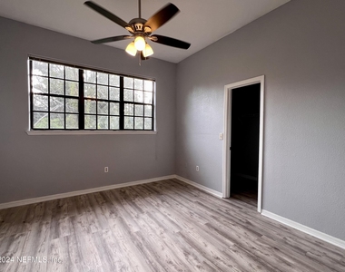10150 Belle Rive Boulevard - Photo Thumbnail 16