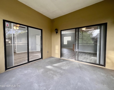 10150 Belle Rive Boulevard - Photo Thumbnail 24