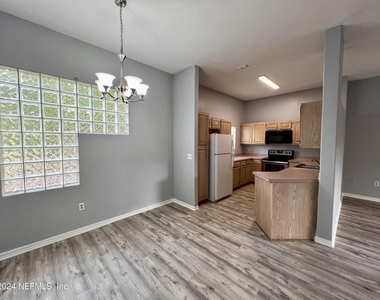 10150 Belle Rive Boulevard - Photo Thumbnail 5