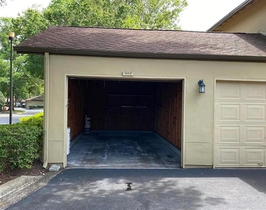 10150 Belle Rive Boulevard - Photo Thumbnail 30