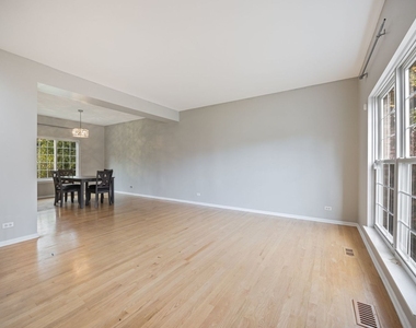 722 Aster Drive - Photo Thumbnail 3