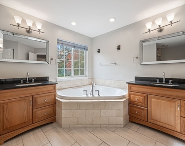 722 Aster Drive - Photo Thumbnail 19