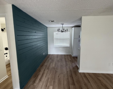 7539 Walden Road - Photo Thumbnail 16