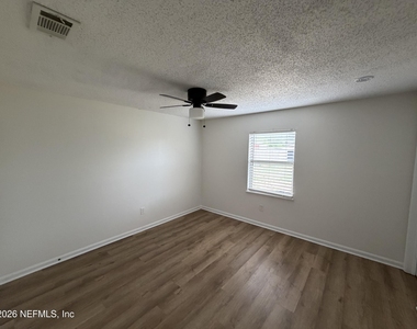 7539 Walden Road - Photo Thumbnail 10