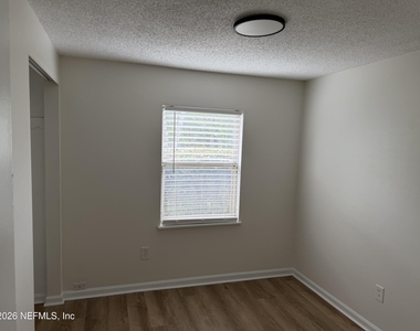 7539 Walden Road - Photo Thumbnail 12