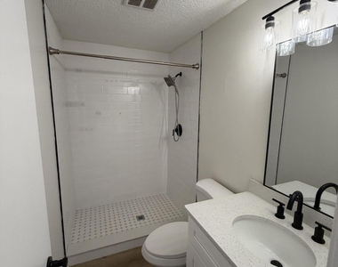 7539 Walden Road - Photo Thumbnail 9