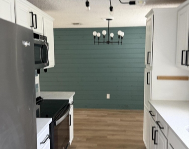 7539 Walden Road - Photo Thumbnail 15