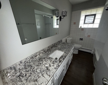 13 Scotdale Road - Photo Thumbnail 14