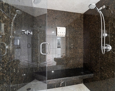 100 E Huron Street - Photo Thumbnail 18