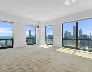 100 E Huron Street - Photo Thumbnail 20
