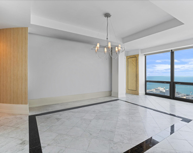 100 E Huron Street - Photo Thumbnail 5