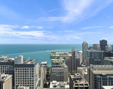 100 E Huron Street - Photo Thumbnail 25