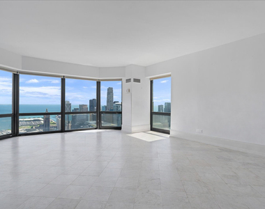 100 E Huron Street - Photo Thumbnail 4