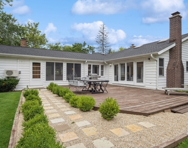 853 Happ Road - Photo Thumbnail 20