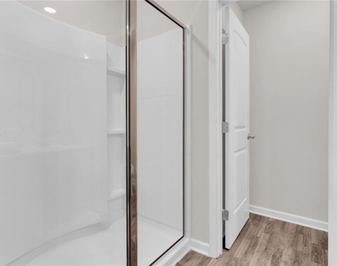 208 Turner Lane - Photo Thumbnail 15