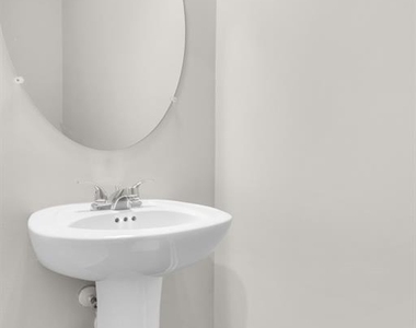 208 Turner Lane - Photo Thumbnail 4