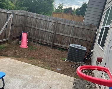 208 Turner Lane - Photo Thumbnail 25