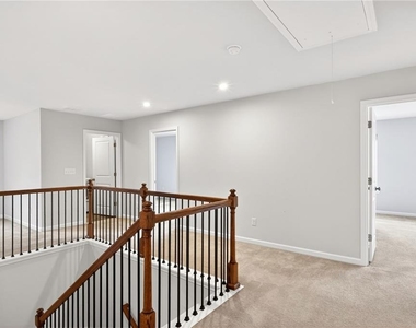 5377 Fountain  Head Lane - Photo Thumbnail 20