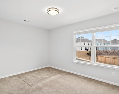 5377 Fountain  Head Lane - Photo Thumbnail 36