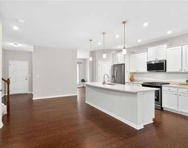 5377 Fountain  Head Lane - Photo Thumbnail 11