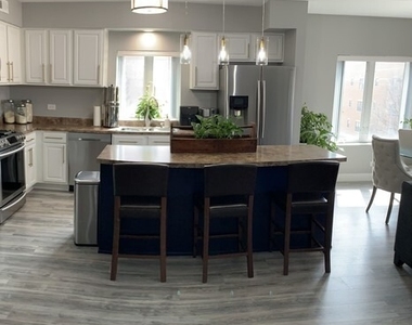 6560 W Diversey Avenue - Photo Thumbnail 1