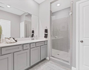 630 Aspen Falls Court - Photo Thumbnail 8