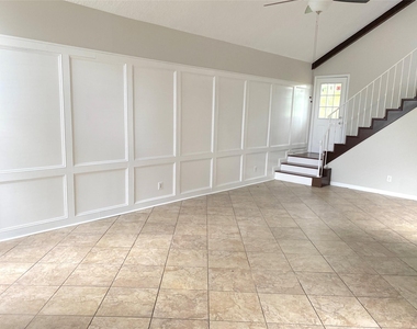 14934 Elmont Drive - Photo Thumbnail 2