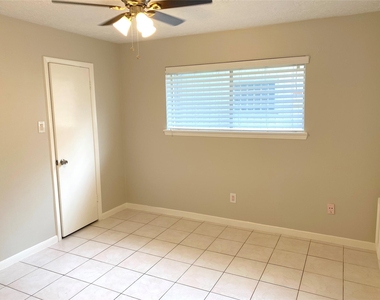 14934 Elmont Drive - Photo Thumbnail 26