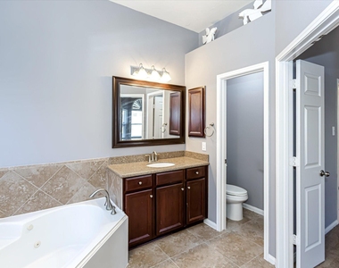 14322 Baron Creek Lane - Photo Thumbnail 24