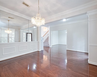 5547 Cranston Court - Photo Thumbnail 6