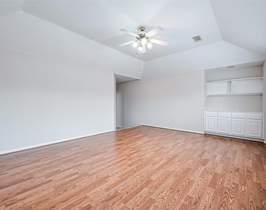 5547 Cranston Court - Photo Thumbnail 20