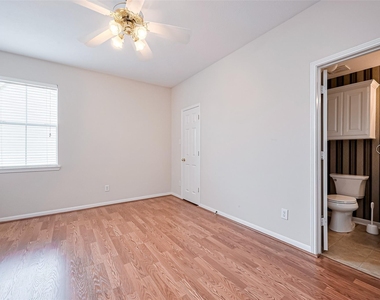 5547 Cranston Court - Photo Thumbnail 23