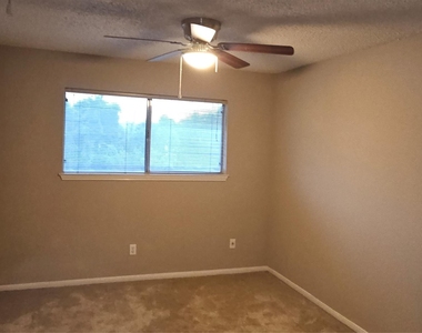 3607 Duncaster Drive - Photo Thumbnail 35